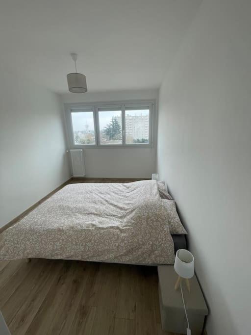 Appartement A Orleans Paisible Екстериор снимка