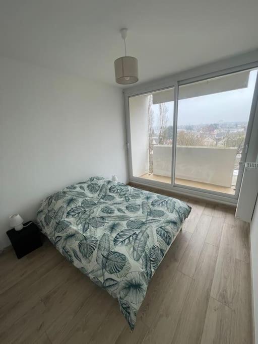 Appartement A Orleans Paisible Екстериор снимка